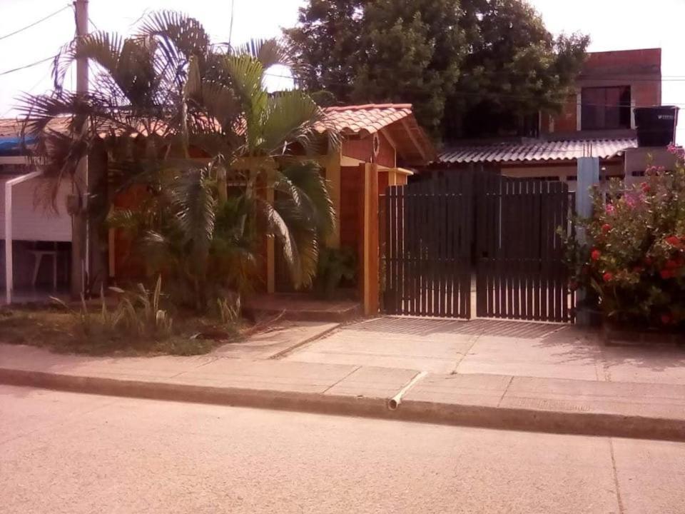 Habitacion Para Arrendar Por Dias Necoclí Eksteriør bilde