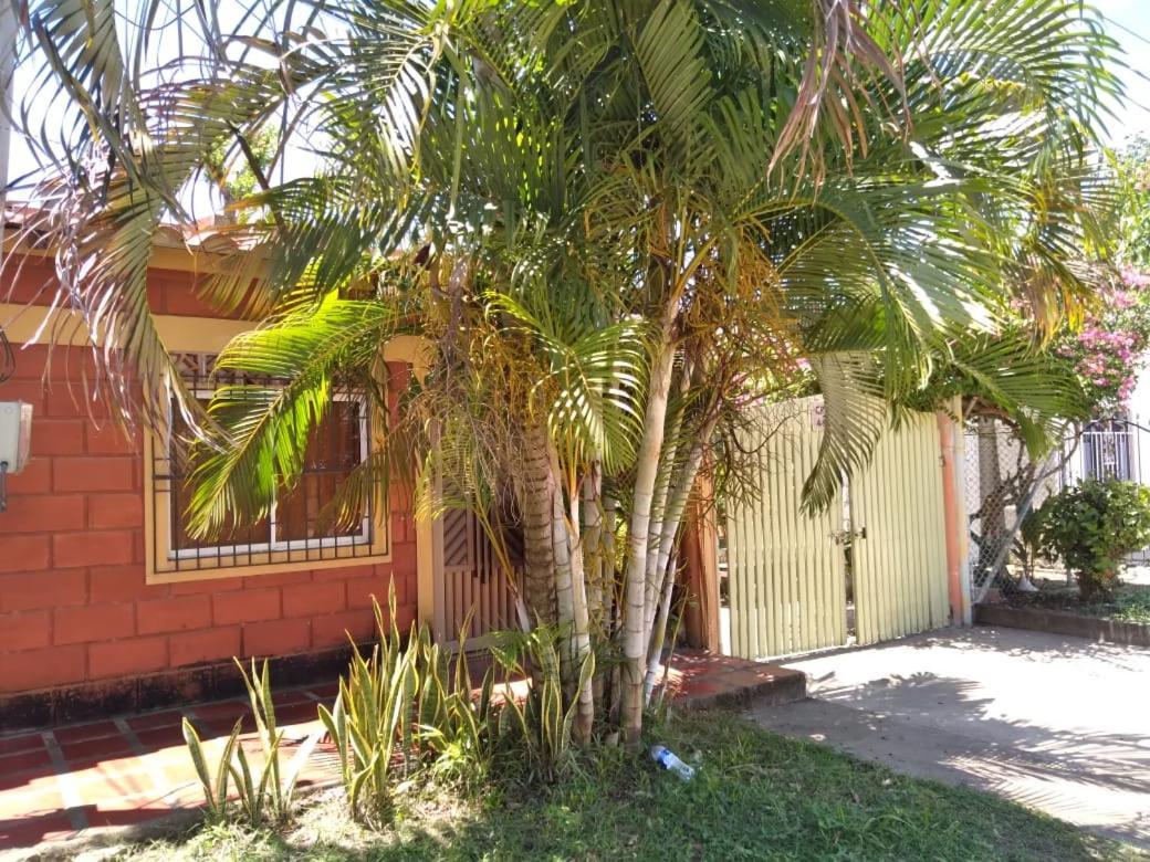 Habitacion Para Arrendar Por Dias Necoclí Eksteriør bilde